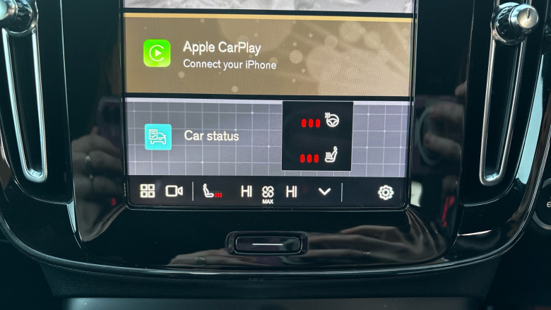 Volvo XC40 2.0 B4P Plus Dark 5dr Auto Petrol Estate